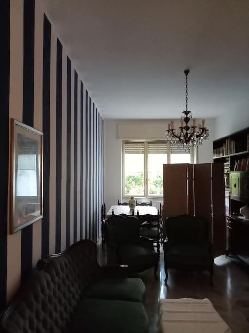 Il Grande Blu Apartment Милано Екстериор снимка
