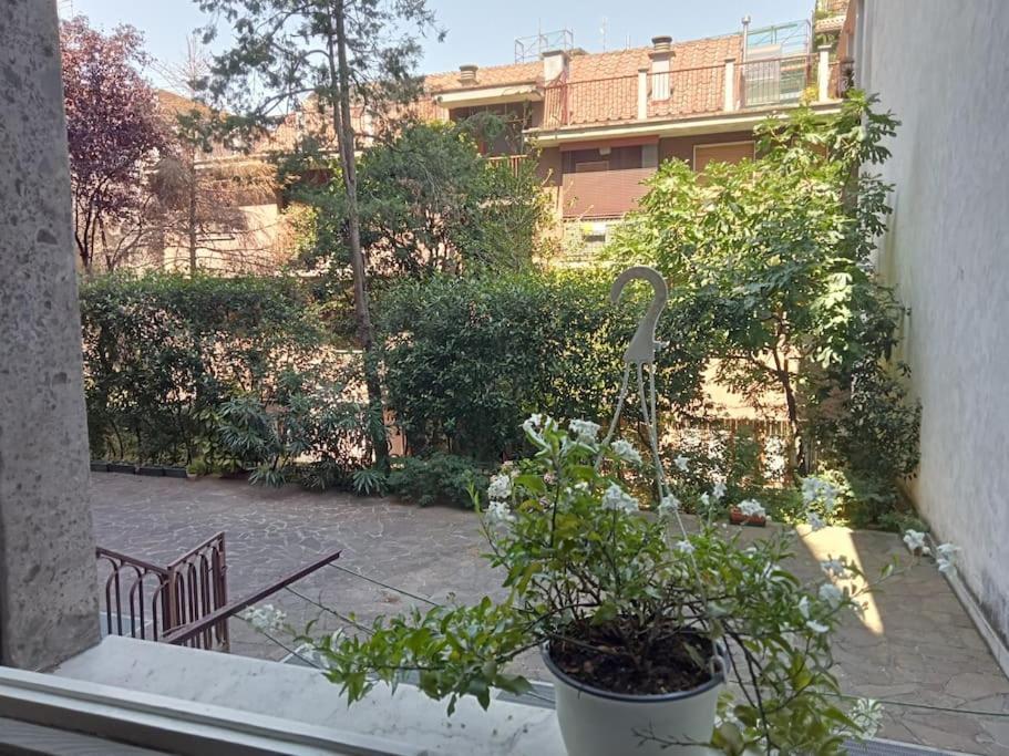 Il Grande Blu Apartment Милано Екстериор снимка